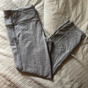 Lululemons 3/4 Leggings